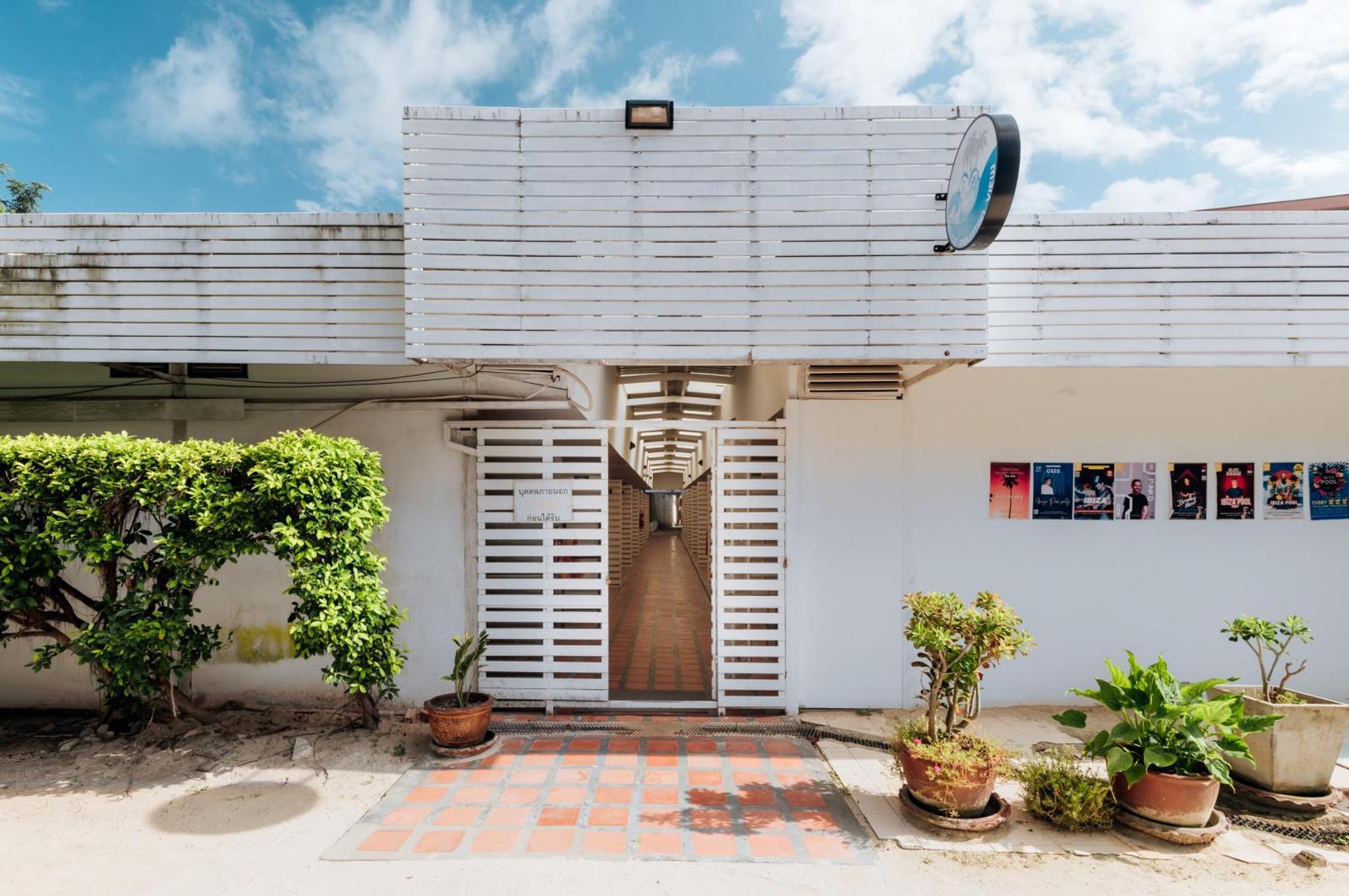 Ibiza Phi Phi Hotel Exterior photo